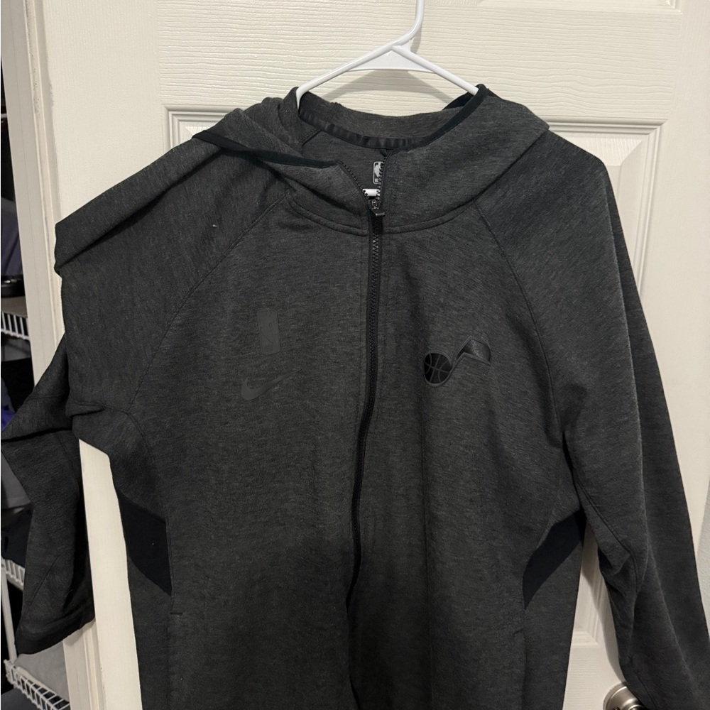 Nike Dri Fit Utah Jazz Dark Gray Full-Zip Hoodie XXL